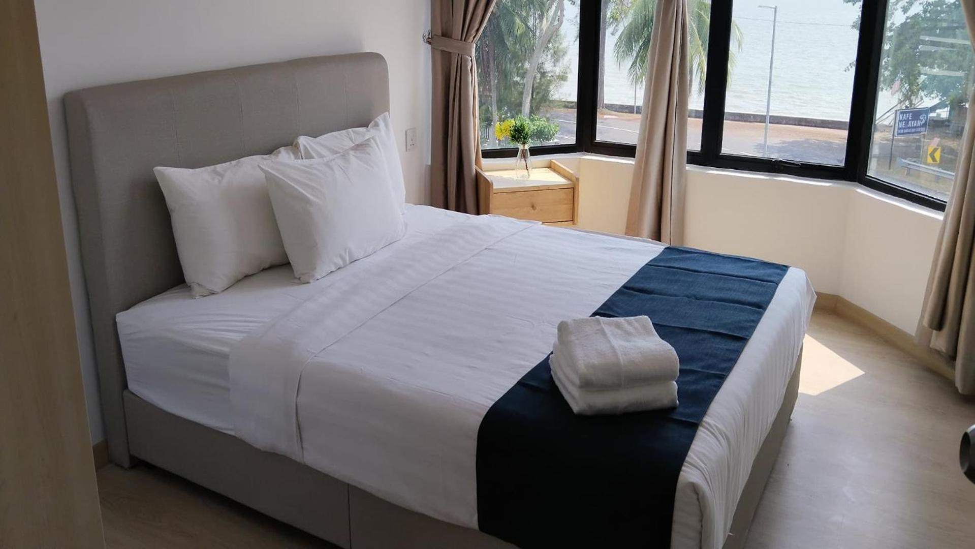 Mutiara Melaka Beach Resort - Islamic Compliance Only Tangga Batu Kültér fotó